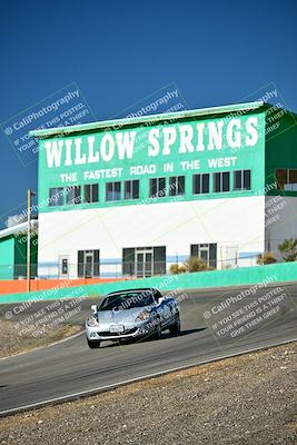 media/Oct-18-2025-Extreme Speed (Sat) [[d6d7e1fef1]]/Group 5/Session 1 (Turn 4)/